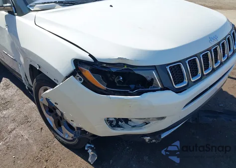 2019 Jeep Compass Limited 4X4 from USA, damaged, VIN 3C4NJDCB8KT674524